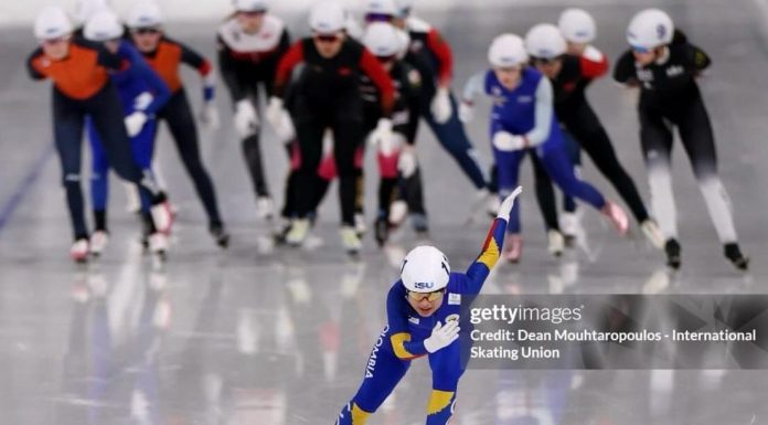 LUNA DÍAZ CONTINÚA BRILLANDO EN EL HIELO